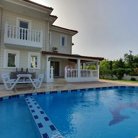 Villa Aymen