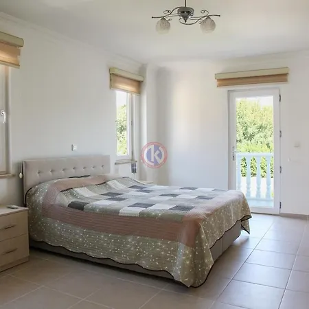 Aymen Villa Dalyan