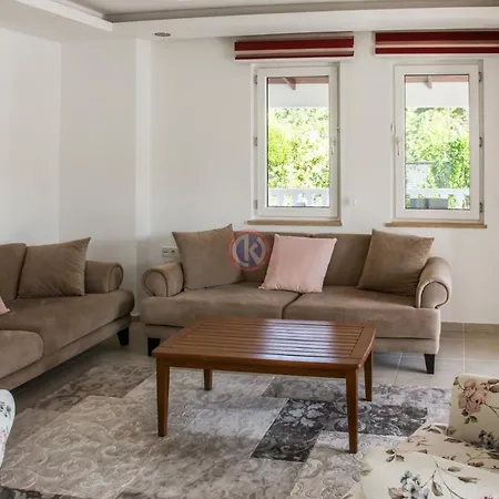 Aymen Villa Dalyan